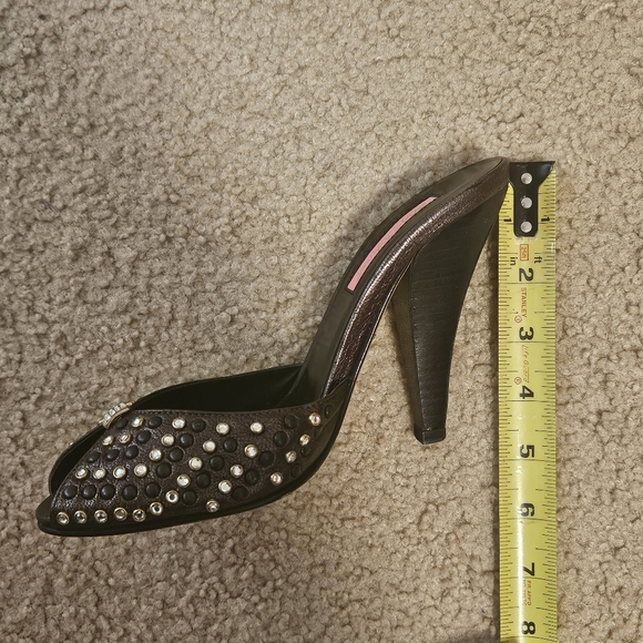 Betsey Johnson Nedra Pewter Leather Studded Pumps- Size 7.5 - Picture 17 of 17